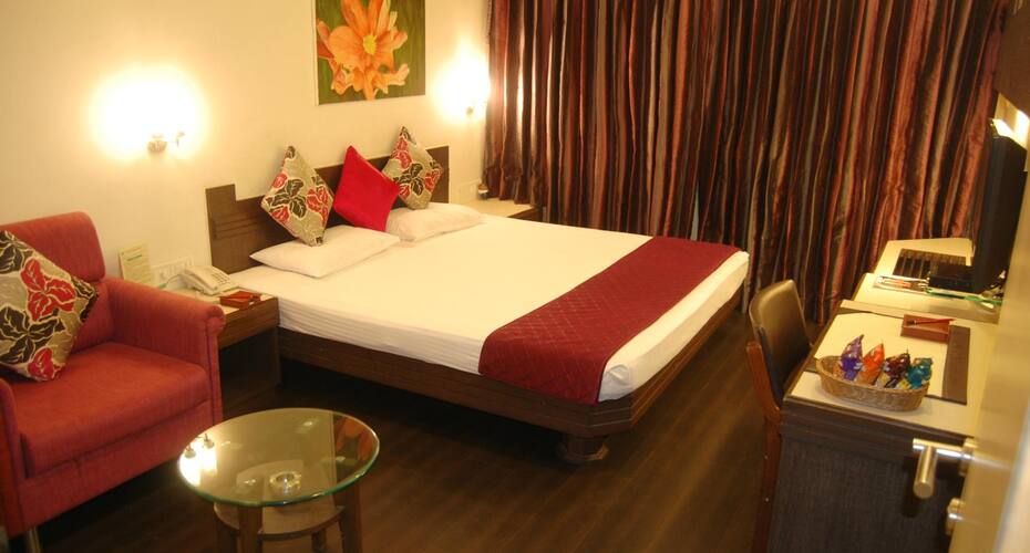 Hotel Anuj Palace, Shivpuri 3